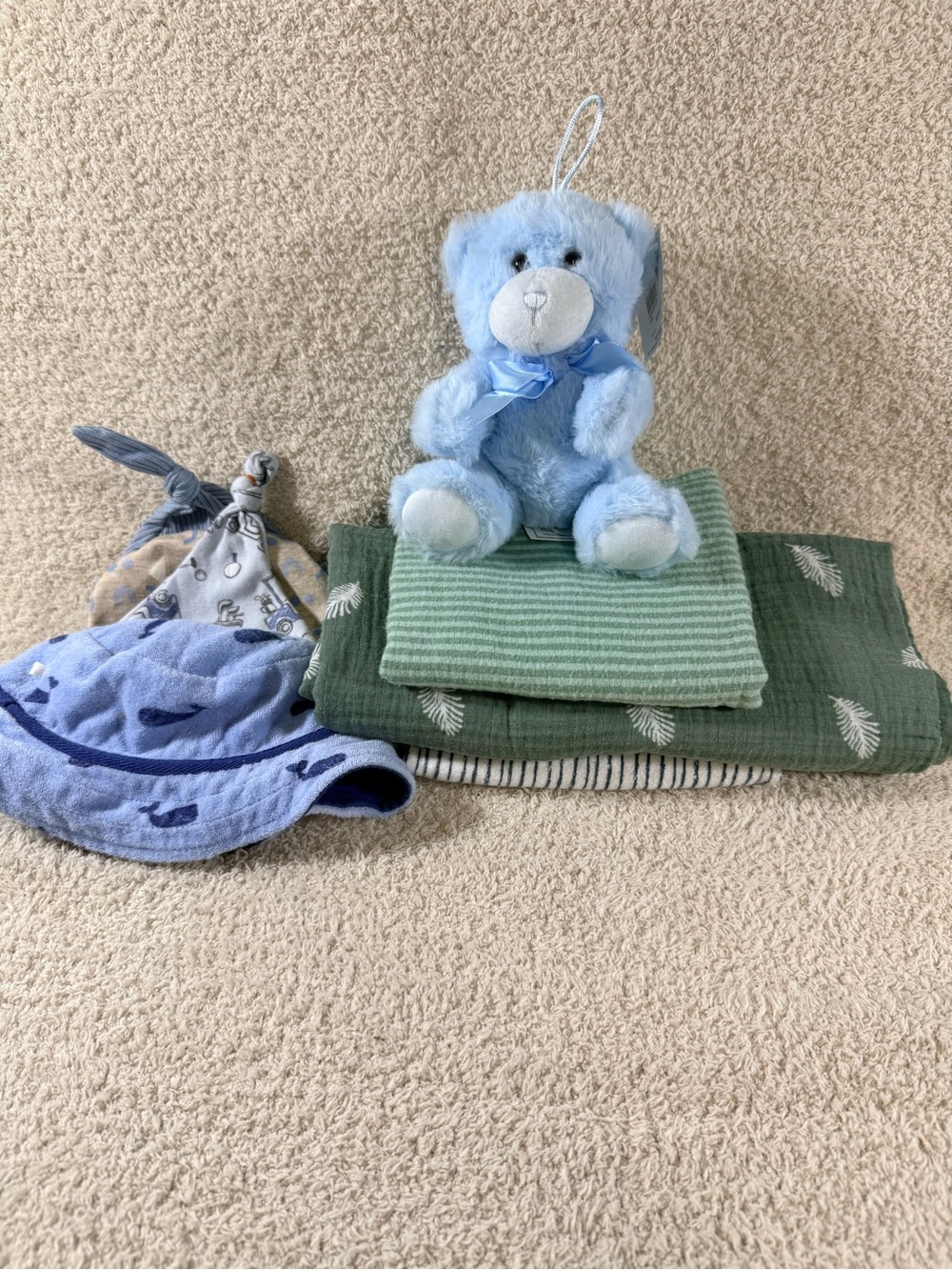 Baby Boy Gift Bundle 8 Pc Teddy Bear Burp Cloths Hats Hooded Towel Blue Green
